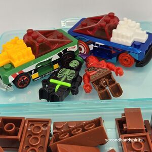Mega Minifigures Monsters, Hot Wheels Cars And Builing Bricks. Travel Kit